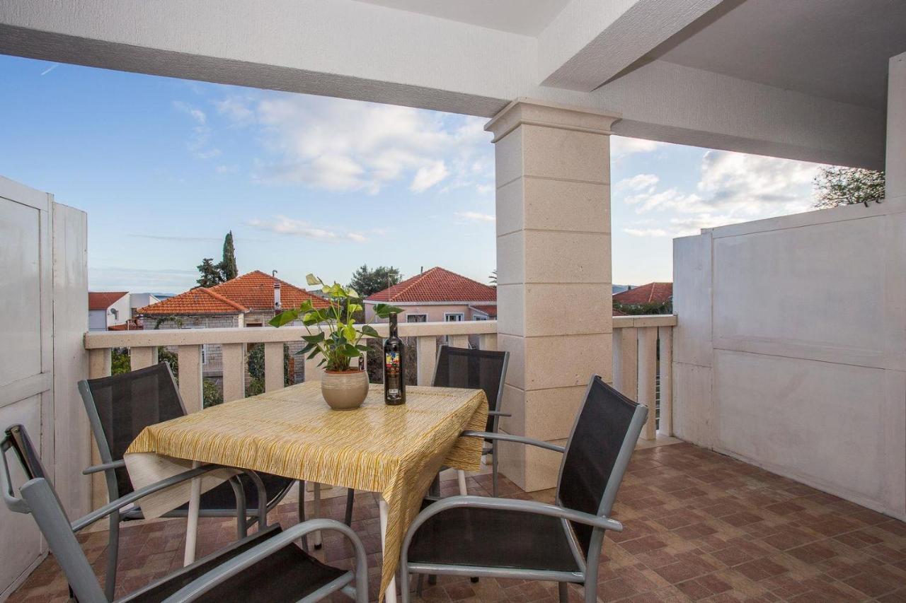 אורביץ Apartments Mira On The Peljesac Peninsula מראה חיצוני תמונה