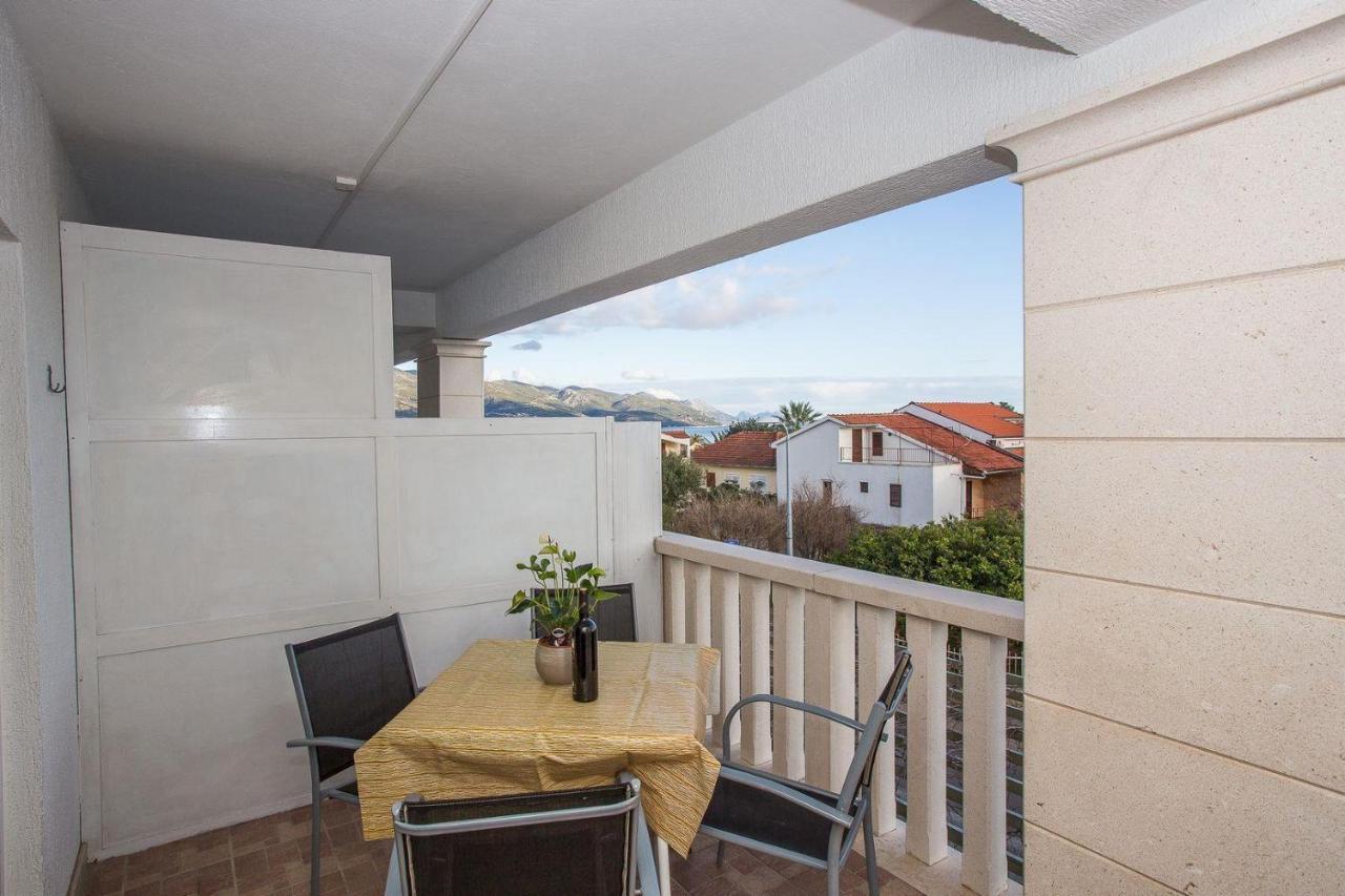 אורביץ Apartments Mira On The Peljesac Peninsula מראה חיצוני תמונה